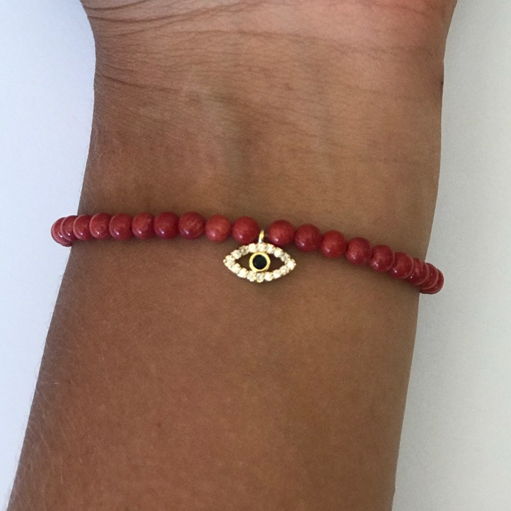 Beaded gem bracelet